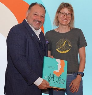 Univ.-Prof. Dr. Katharina Hüfner