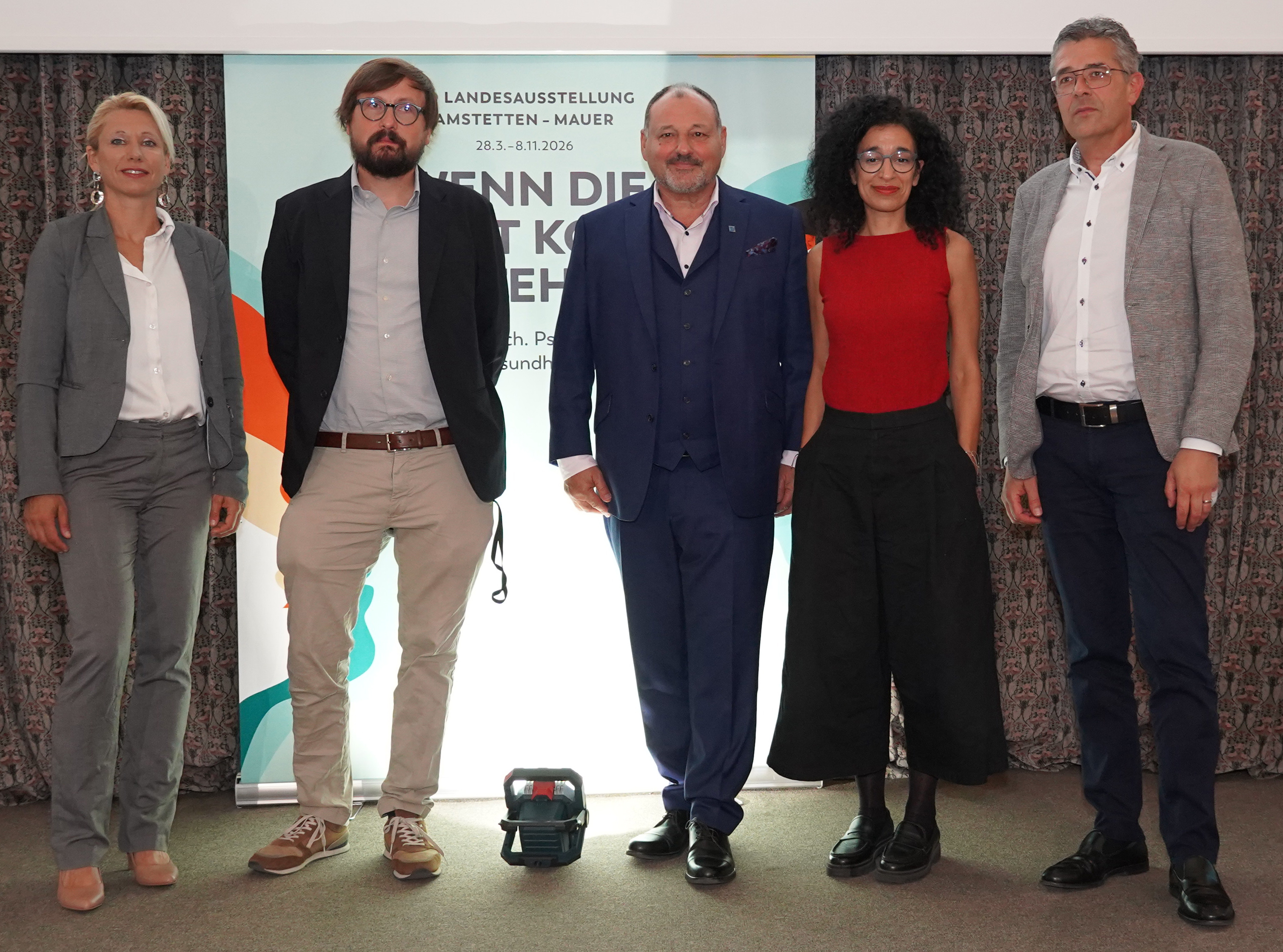 v.l.n.r. Univ.-Prof. Priv.-Doz. Dr. Eva Maria Reininghaus, Assoc.-Prof. Prim. Dr. Benjamin Vyssoki, Prim. Dr. Christian Korbel, Assoc. Prof. Priv.-Doz. Dr. Nilufar Mossaheb, MSc, Univ.-Prof. Dr. Alex Hofer